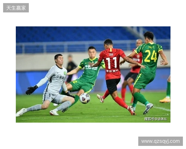 半场-国安0-0蓉城 王子铭包抄踢空失空门 韦世豪报复性铲球染黄 半场-国安0-0蓉城 王子铭包抄踢空失空门 韦世豪报复性铲球染黄